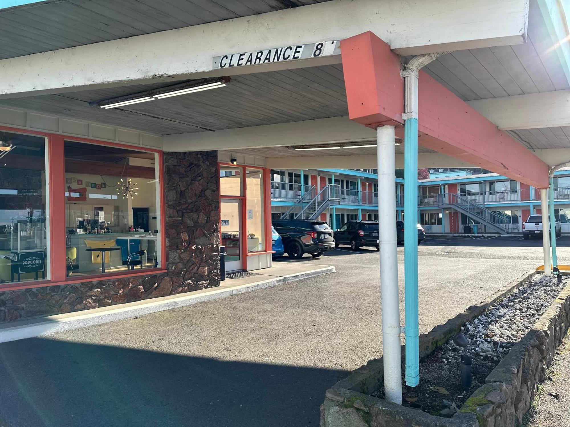 Atomic Motel Astoria Exterior photo